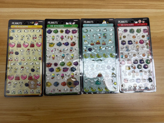 AA💞 3D スヌーピー硬いシール 4種類 硬殻包装